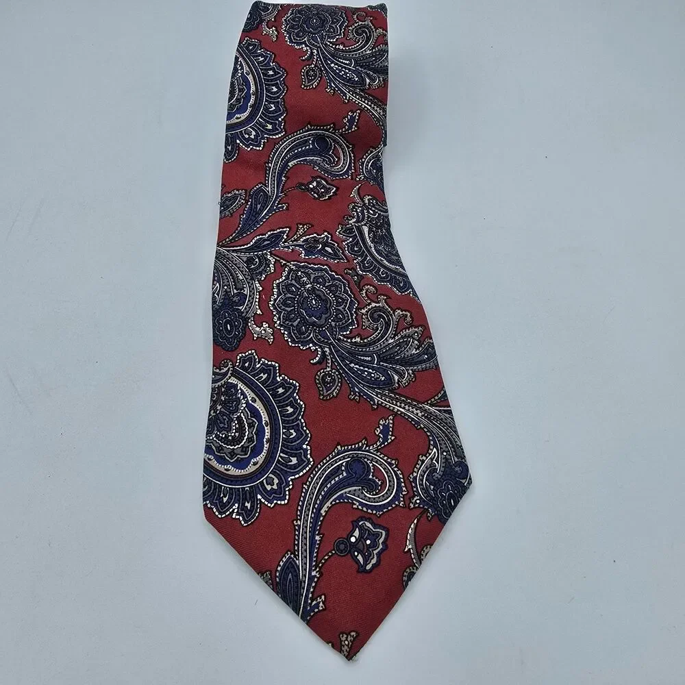 Vintage 1990s Christian Dior Red And Blue Menswear Necktie 55 X 3 Inches Silk